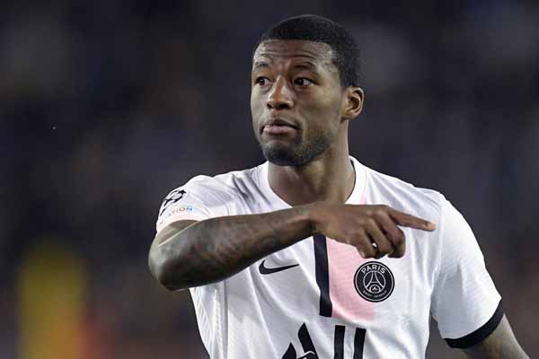 MU dẫn đầu ký Kamara, PSG chi đậm vì Haaland