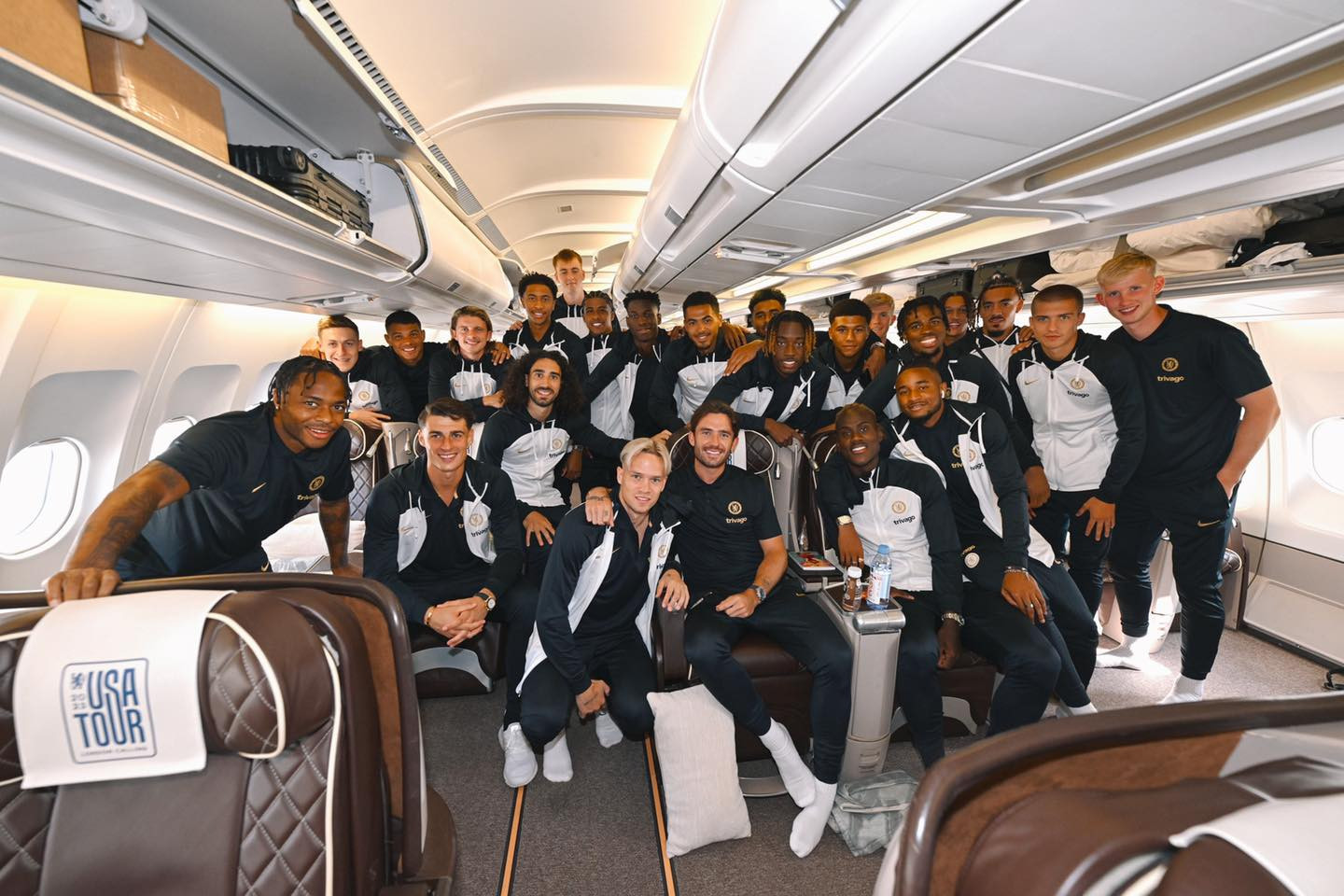 Pochettino loại thẳng tay 4 "ông kễnh" ăn bám Chelsea