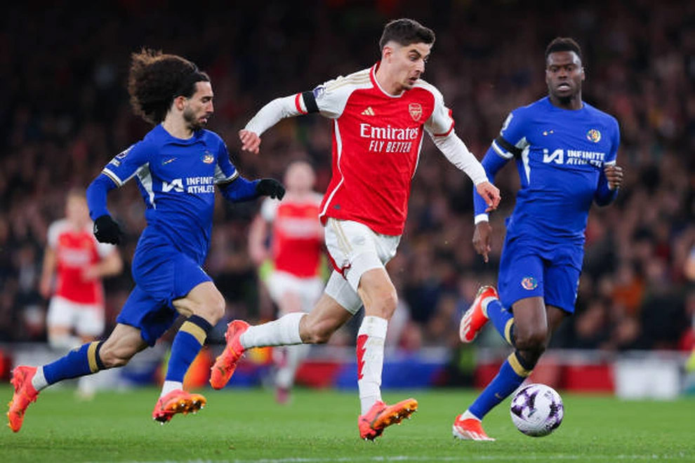 Arsenal quyết đua vô địch
