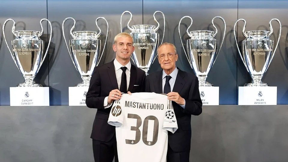 Real Madrid công bố tân binh với giá kỷ lục